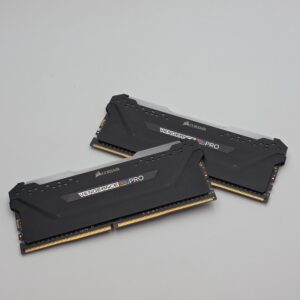 Pamięć RAM CORSAIR DDR4